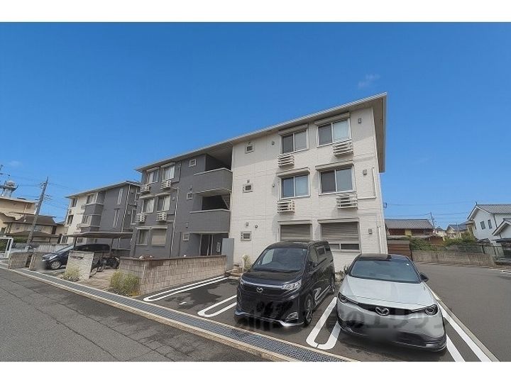 グランラフテルの外観