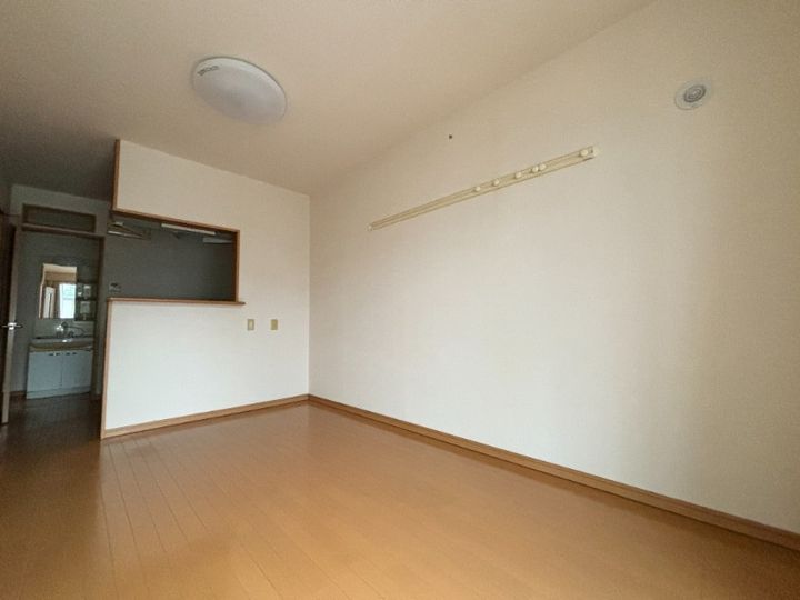 輝山の居間