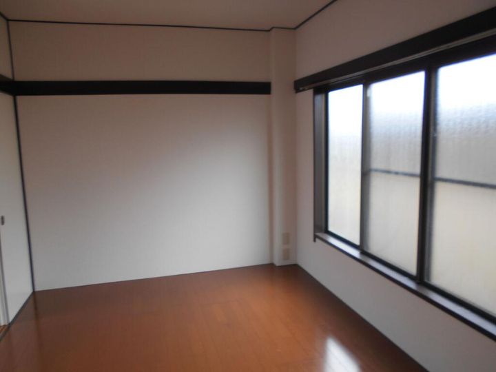 斉藤マンションの居間