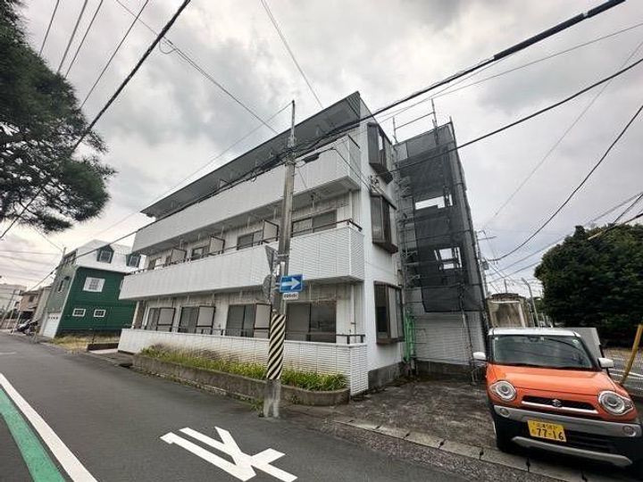 静岡県沼津市本松下(マンション)の賃貸物件の外観