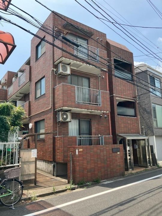 グランデール三井の外観