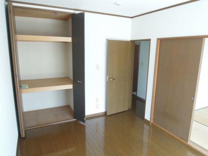 クローバーハイツの内装