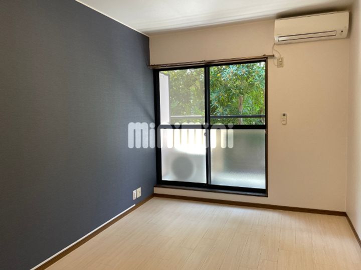 パレドールBの居間