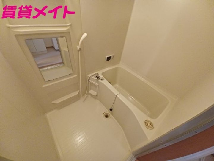 フラット立石C棟(伊賀市別府)の風呂