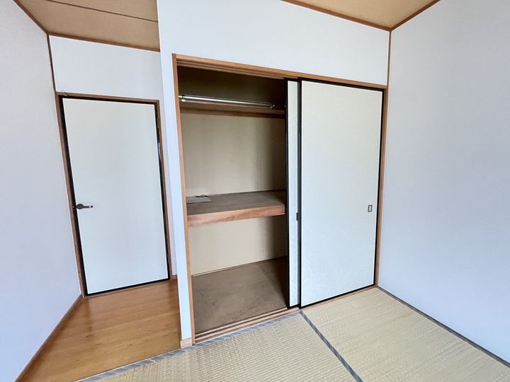 サンライズヒルズの内装