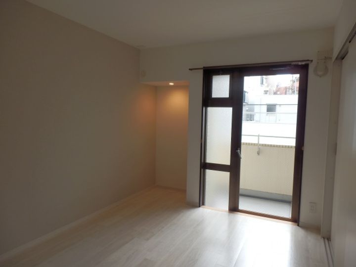 広島県広島市中区東平塚町(マンション)の賃貸物件の内装