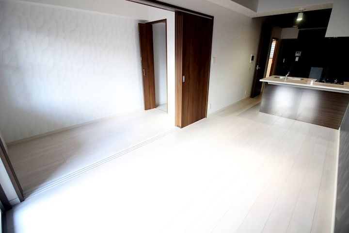 プレジデンス ざ・さくら通りの居間