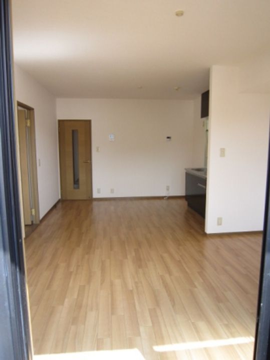 広島県福山市川口町4(アパート)の賃貸物件の居間