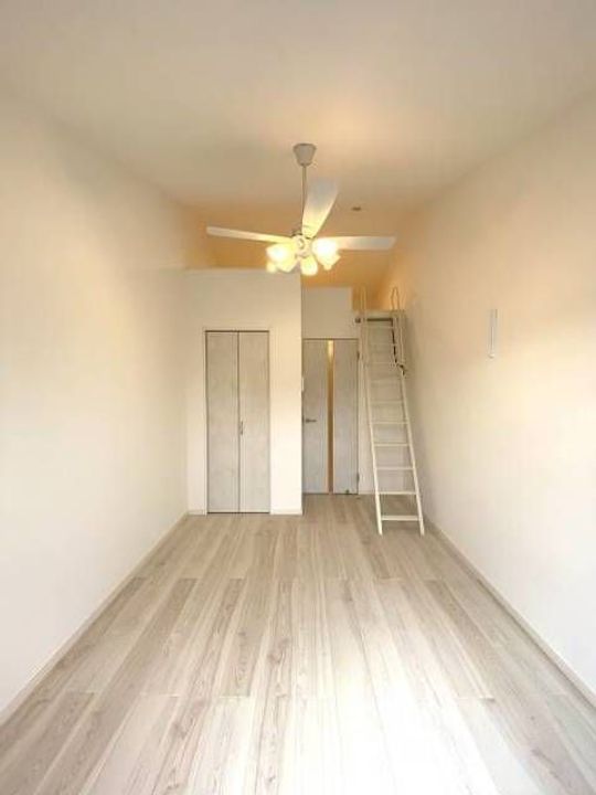 アザーレキュリオス柿生の内装