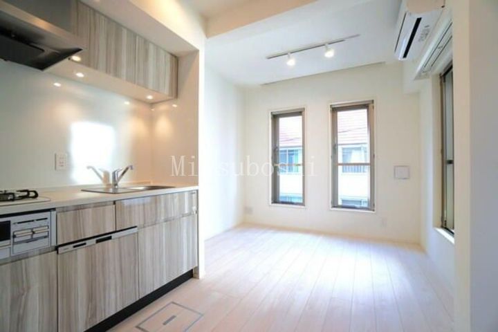 AGRATIO TERRACE 恵比寿(アグレシオ テラス 恵比寿)の居間