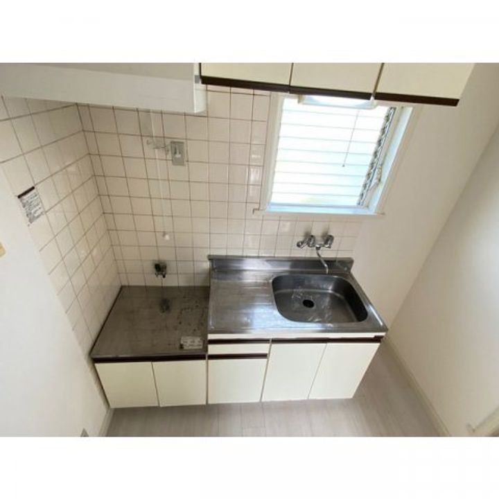 埼玉県八潮市八潮7(アパート)の賃貸物件のキッチン