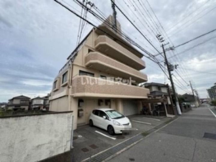 兵庫県明石市魚住町住吉2(マンション)の賃貸物件の外観