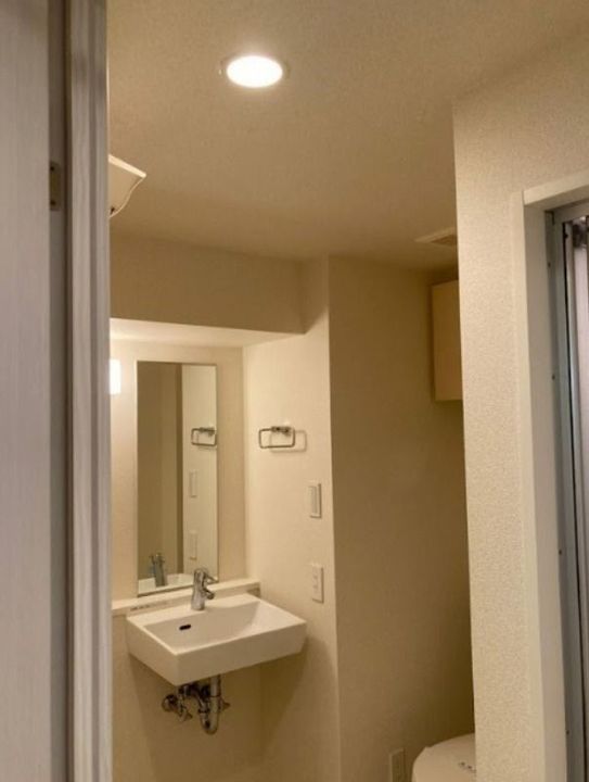 東京都台東区三ノ輪1の賃貸マンションの内装