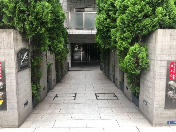 東京都台東区三ノ輪1の賃貸マンションの地図