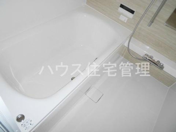 大阪府高槻市大塚町2(アパート)の賃貸物件の風呂