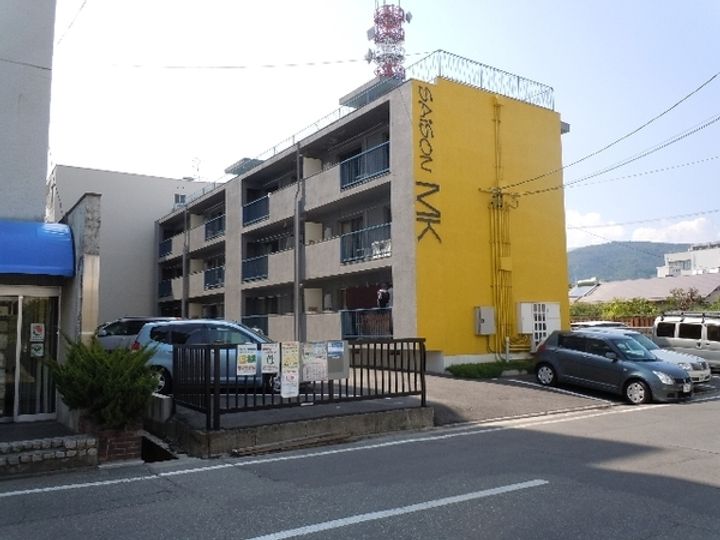 SAISON MK(セゾンエムケー)の外観