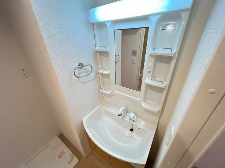 広島県広島市佐伯区五日市中央6(マンション)の賃貸物件の内装