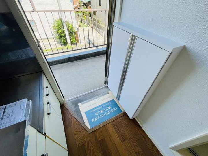 リゾン石井の玄関