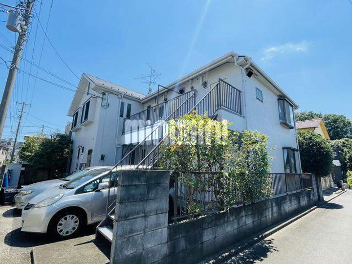 リゾン石井の外観