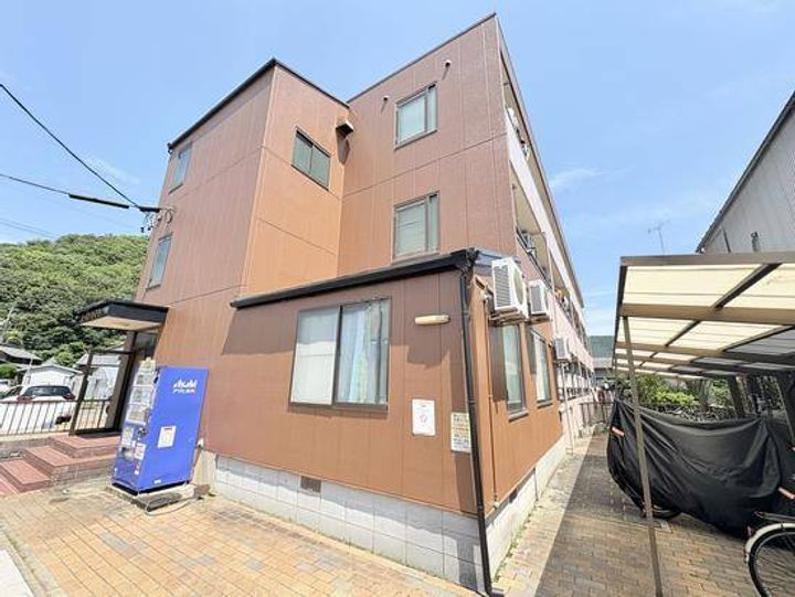 ハイツヤマトの外観