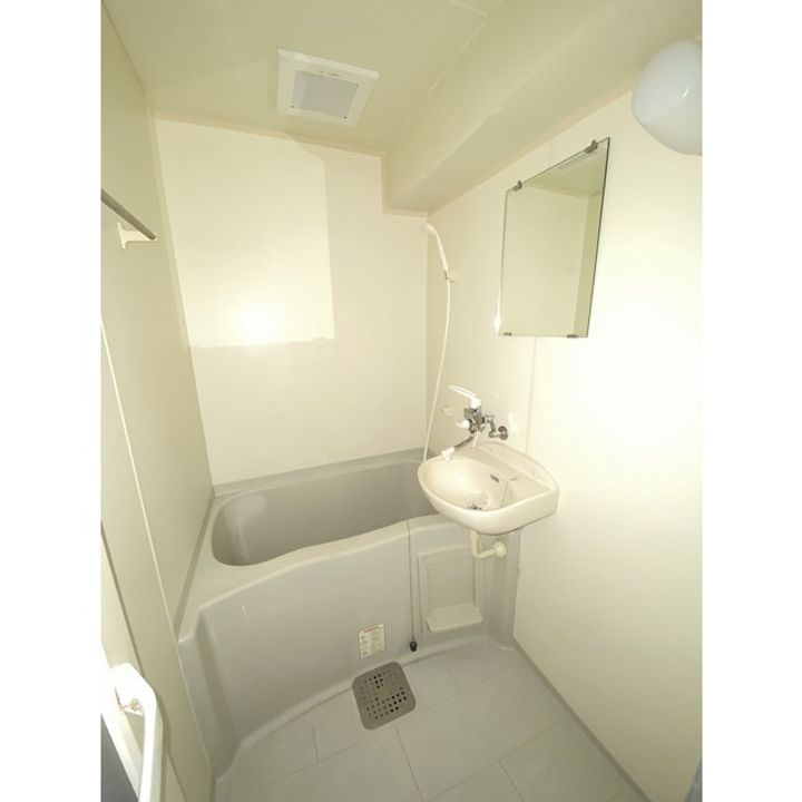 サプリームマンションの風呂