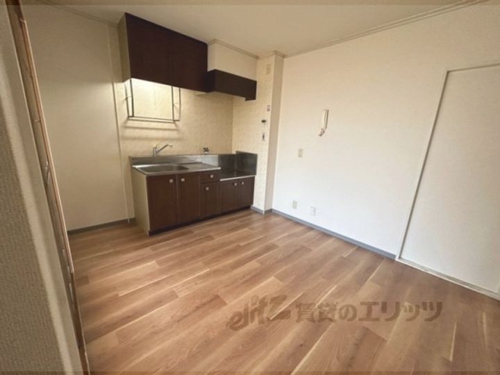 グリーンハイツ1号館の居間