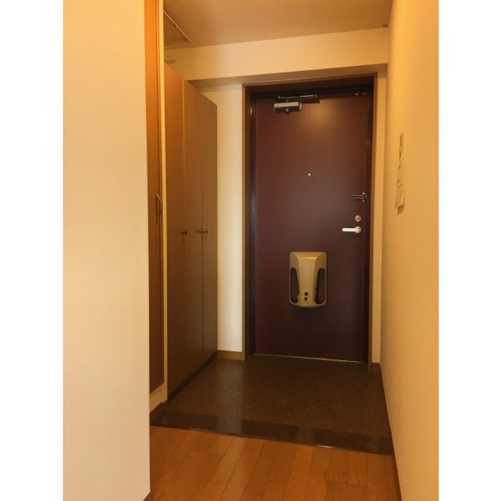 プラス21の玄関