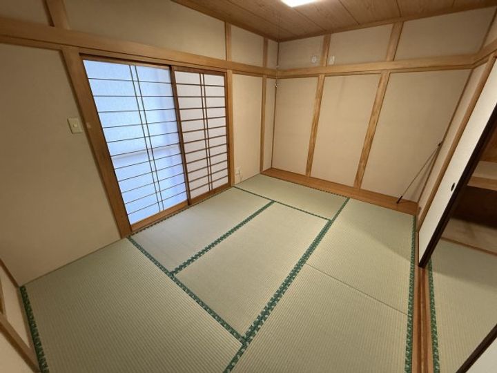 大阪府豊中市庄内幸町1(一戸建)の賃貸物件の居間