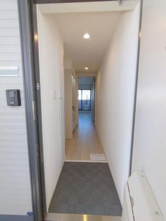 クレール高田の玄関