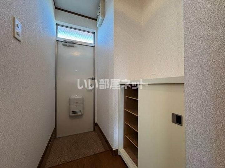 兵庫県明石市大久保町江井島(アパート)の賃貸物件の玄関