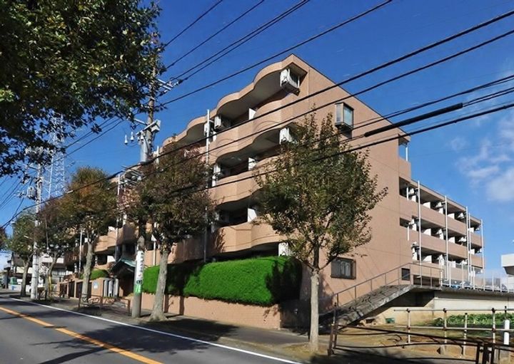 クラシコ鷺沼の外観