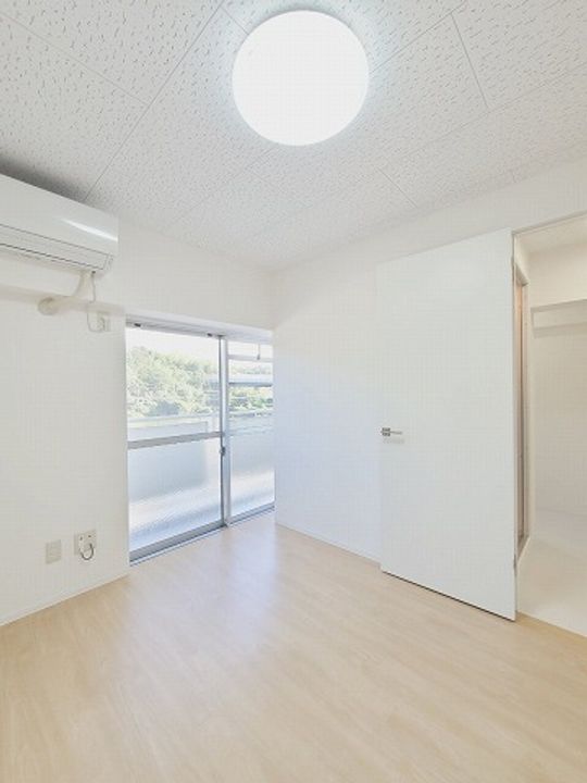 サンコーポラス東出雲IIの居間