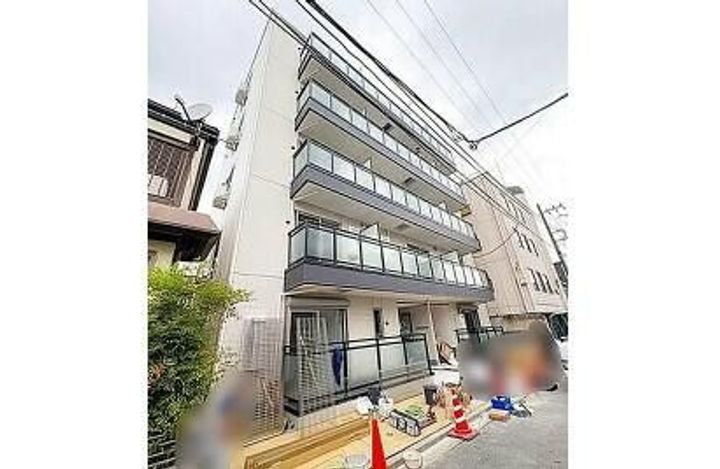 フラシア井土ヶ谷の地図