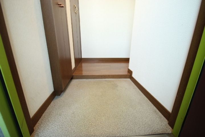 第3川崎ビルの玄関