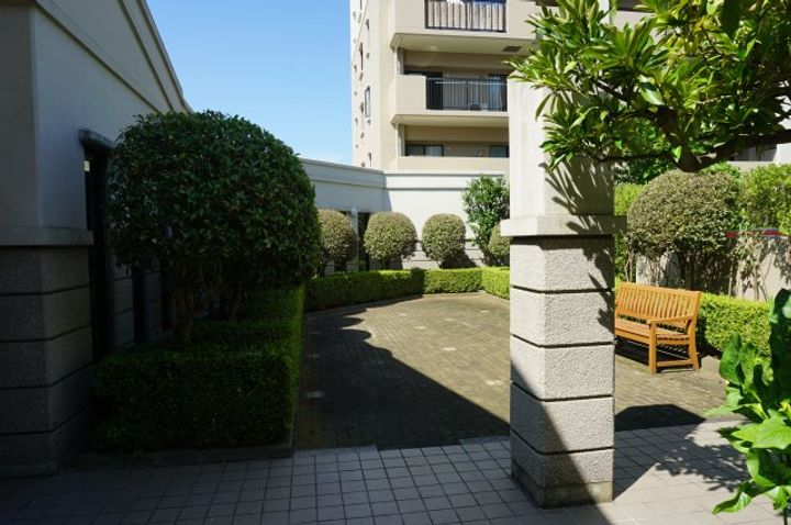 自治医大アーバンコンフォートの地図