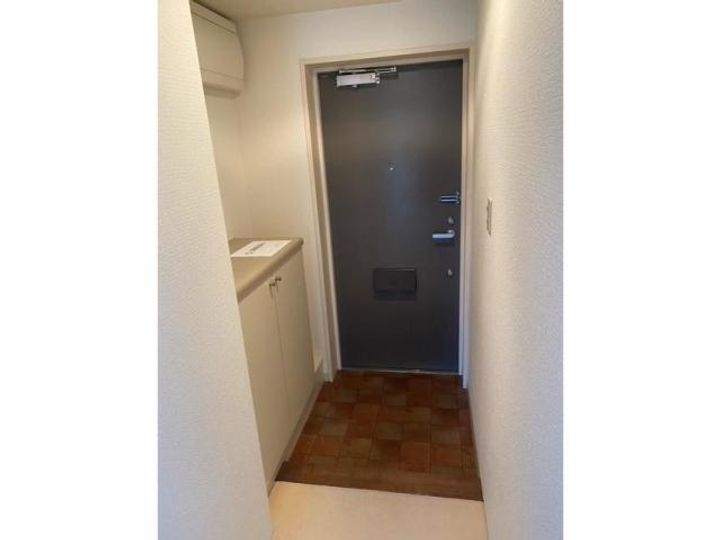 自治医大アーバンコンフォートの玄関