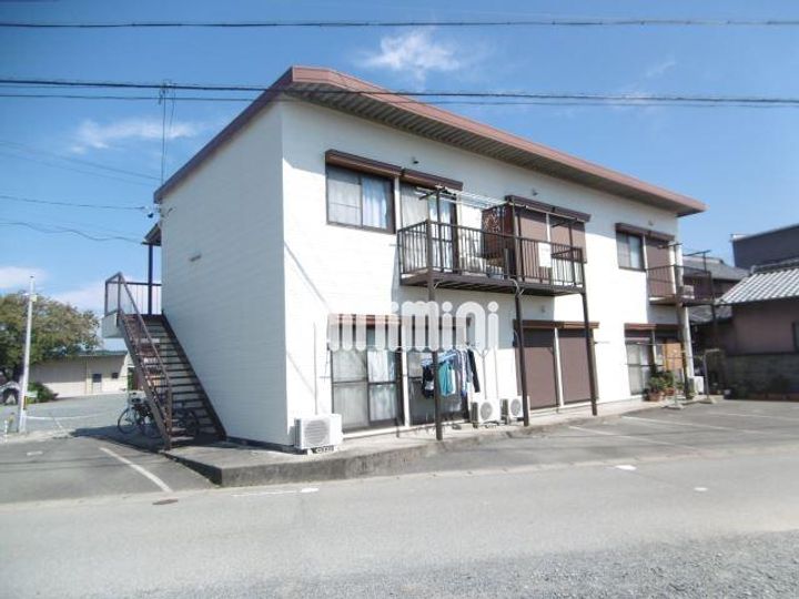 林アパートの外観