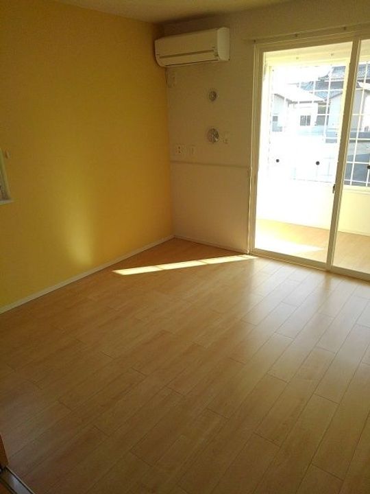 スカイスター南宮Bの居間