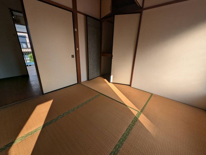 幸福荘の内装