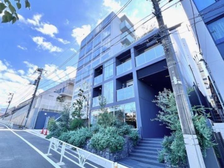 東京都渋谷区本町4(マンション)の賃貸物件の外観