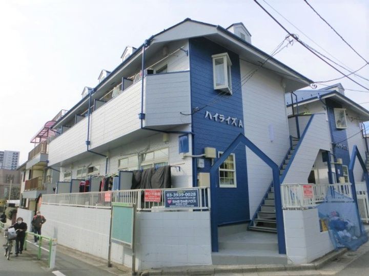 ハイライズAの外観