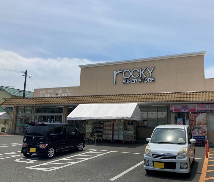 オーセンティック室園EASTの周辺