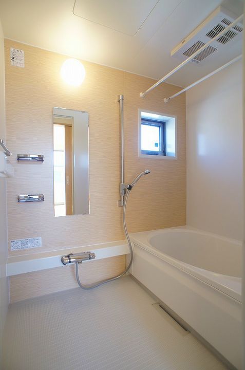 メゾンもりのの風呂