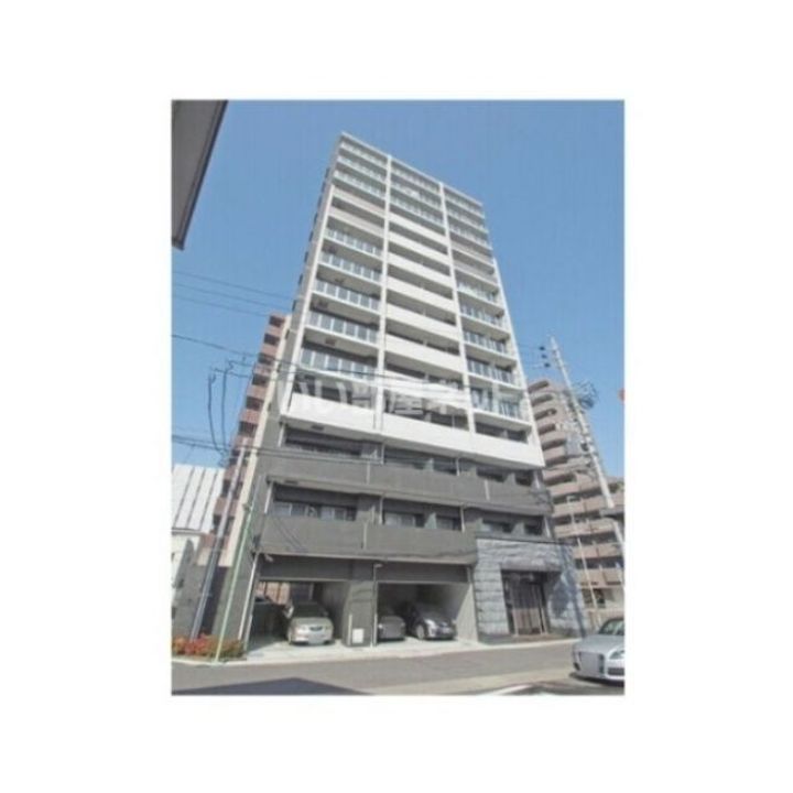 プレサンス名古屋STATIONサティナの外観