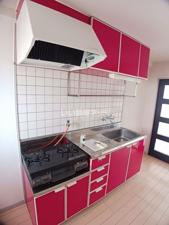 プレアール仏生山I・IIのキッチン