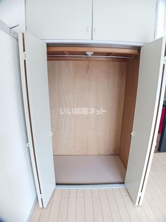 プレアール仏生山I・IIの内装