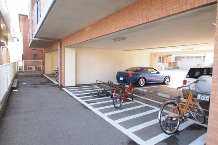 ARTHU-WIN・D.赤間の地図