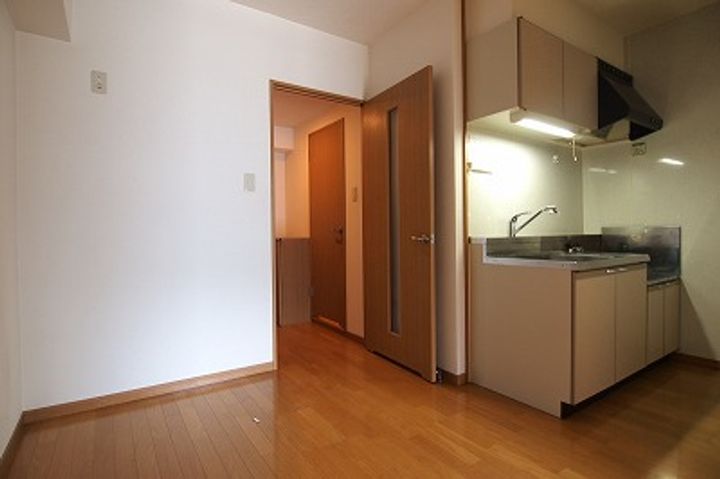 ARTHU-WIN・D.赤間の内装