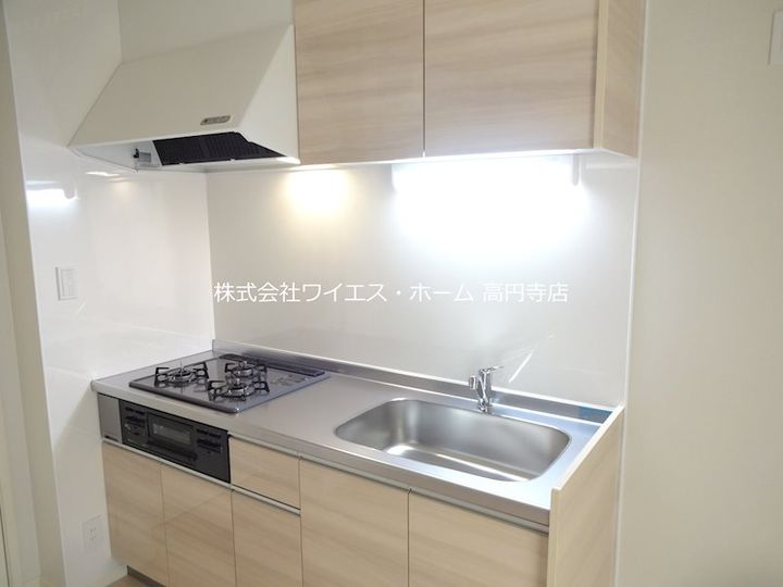 東京都中野区松が丘1の賃貸アパートのキッチン