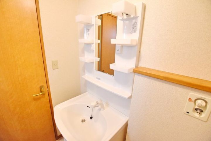 神奈川県厚木市林2(一戸建)の賃貸物件の内装